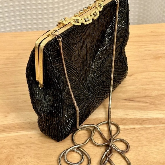 Vintage Walborg Black Beaded Evening Bag Clutch Purse Chain Strap Made in Macau - Picture 7 of 16